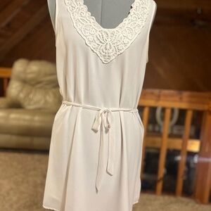 dress white/ivory very very pretty